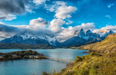 chili-lake-pehoe-torres-del-paine-national-park-gory-skaly-o